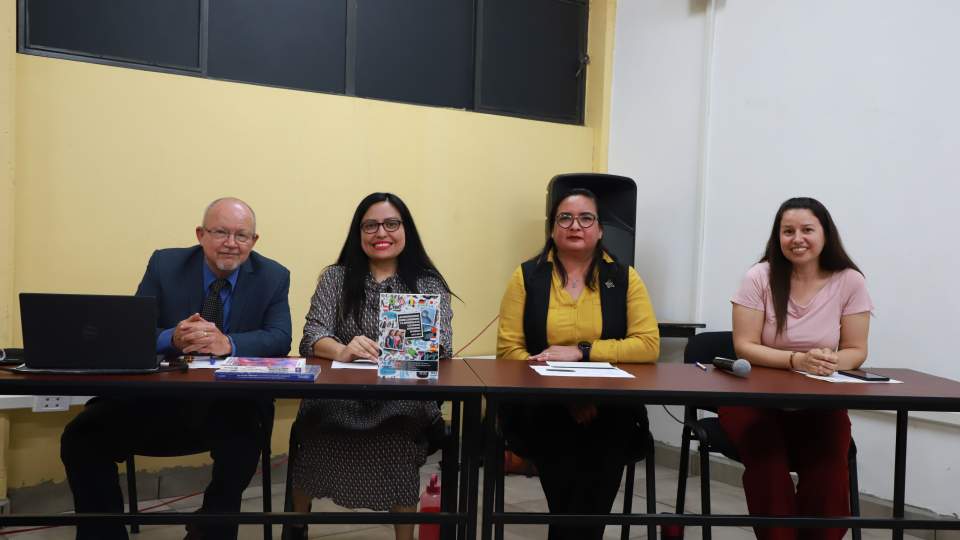 Académica de la ENSH participa en libro sobre la enseñanza de lenguas extranjeras en México